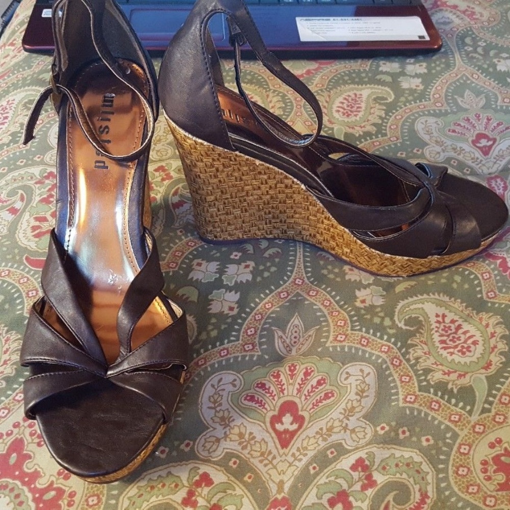 Unlisted 8 brown wedge sandals heels shoes